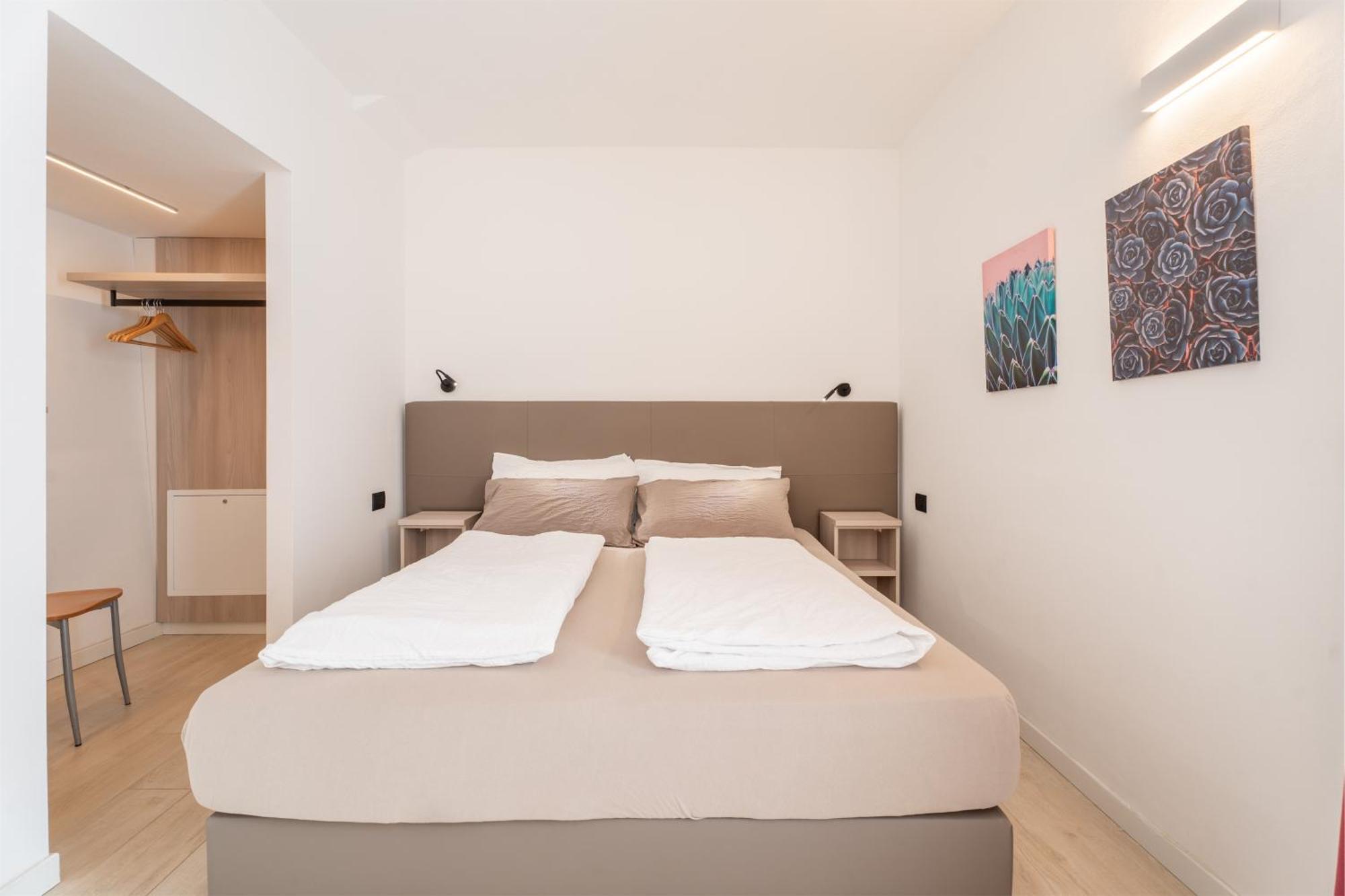 Apartahotel Degli Aranci *