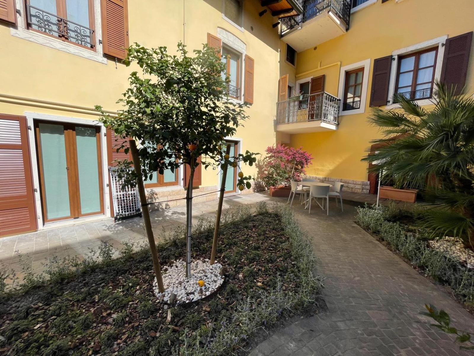 Apartahotel Degli Aranci Riva del Garda