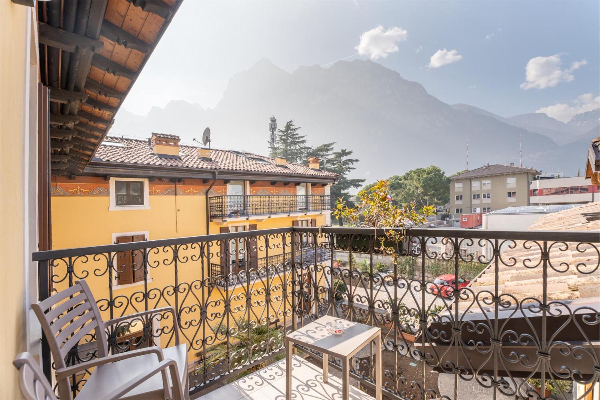 Apart-hotel Degli Aranci *